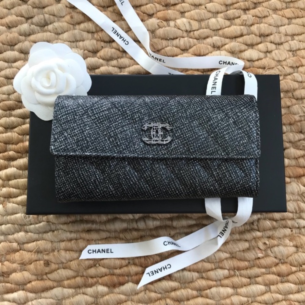 RARE CHANEL Pressed Glitter Clutch Wallet - New